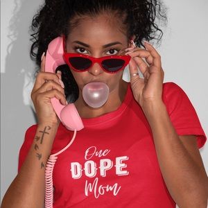 ⚜️RESTOCK⚜️ Red “One Dope Mom” Tee